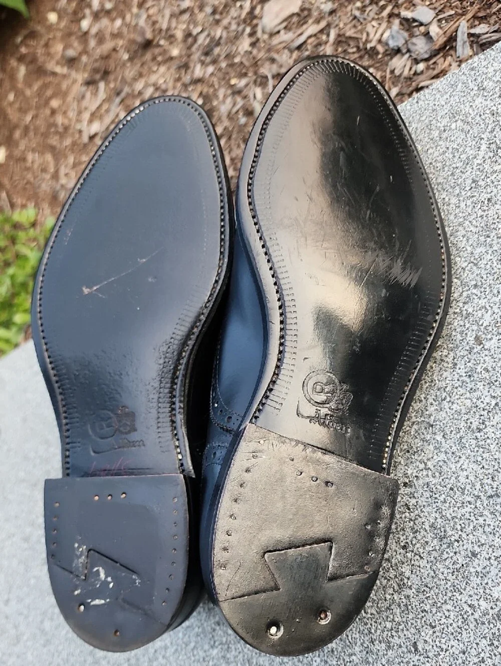 Alden 909 Black Leather Cap-Toe Brogue Oxford Shoes - Men Size 7.5 D